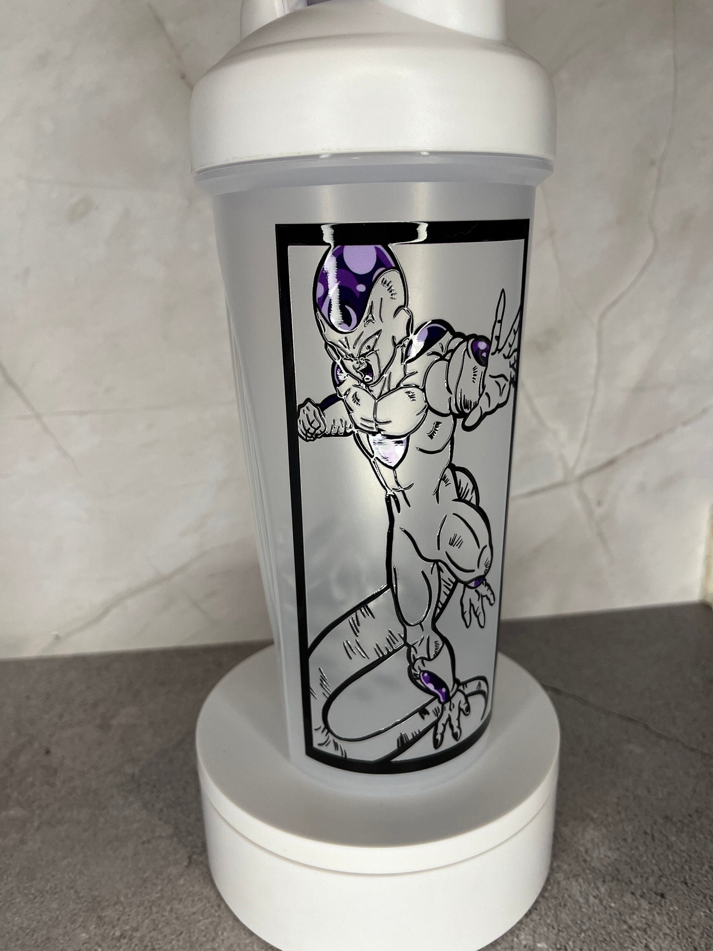 Anime Blender Bottle Gift Bottle Gift Ideas for Gym Lover Custom Workout Anime Shaker Protein Shaker Gym Protein Bottle Alien Man