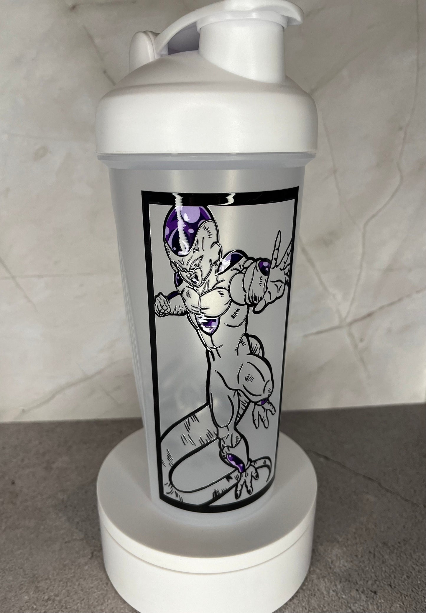 Anime Blender Bottle Gift Bottle Gift Ideas for Gym Lover Custom Workout Anime Shaker Protein Shaker Gym Protein Bottle Alien Man